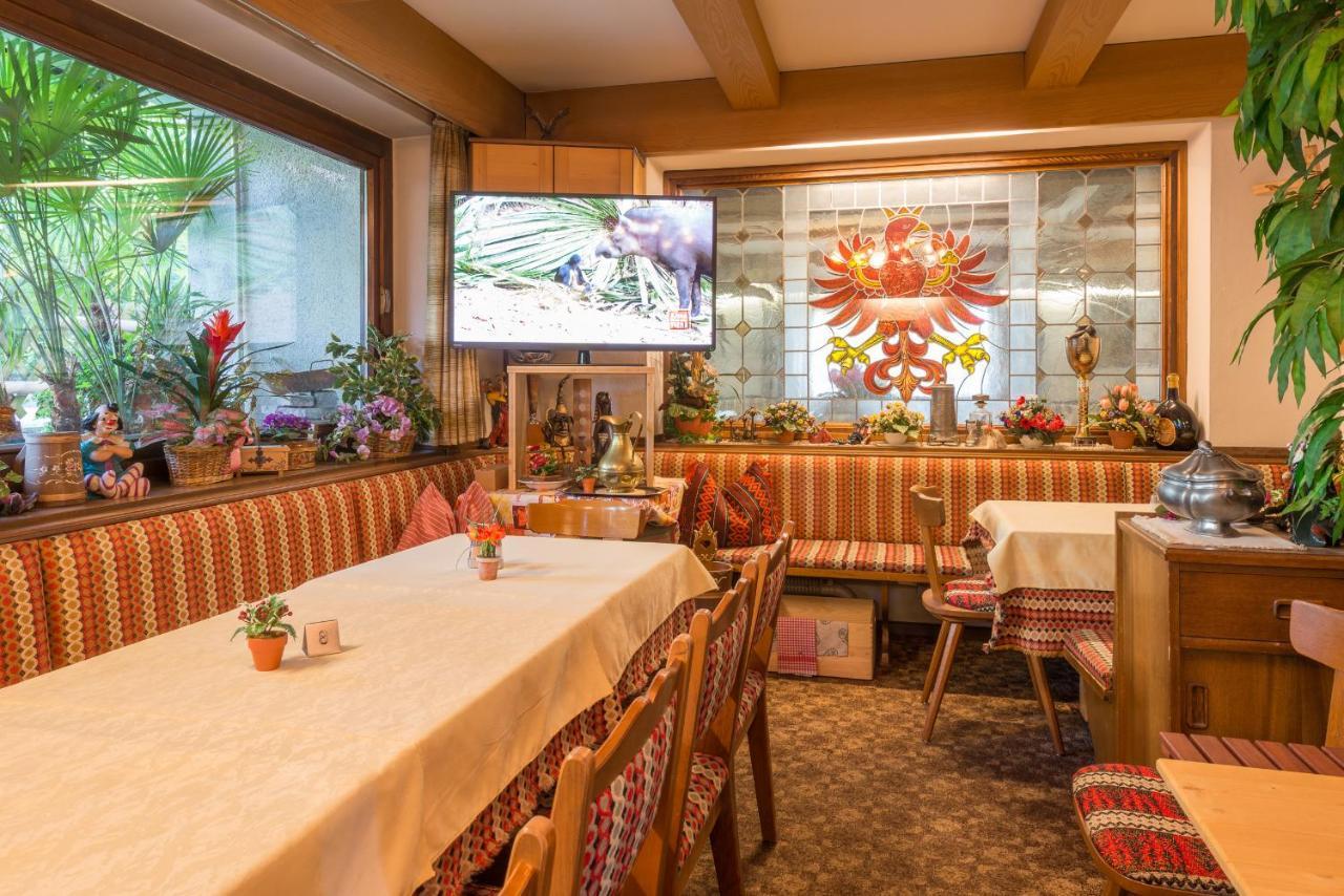Hotel Pension Rechtenthal Termeno Extérieur photo