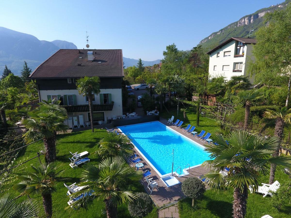 Hotel Pension Rechtenthal Termeno Extérieur photo